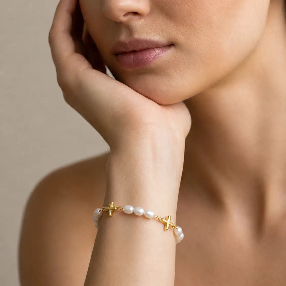 Azura Pearl Cross Bracelet Bracelets IceLink-VRNA