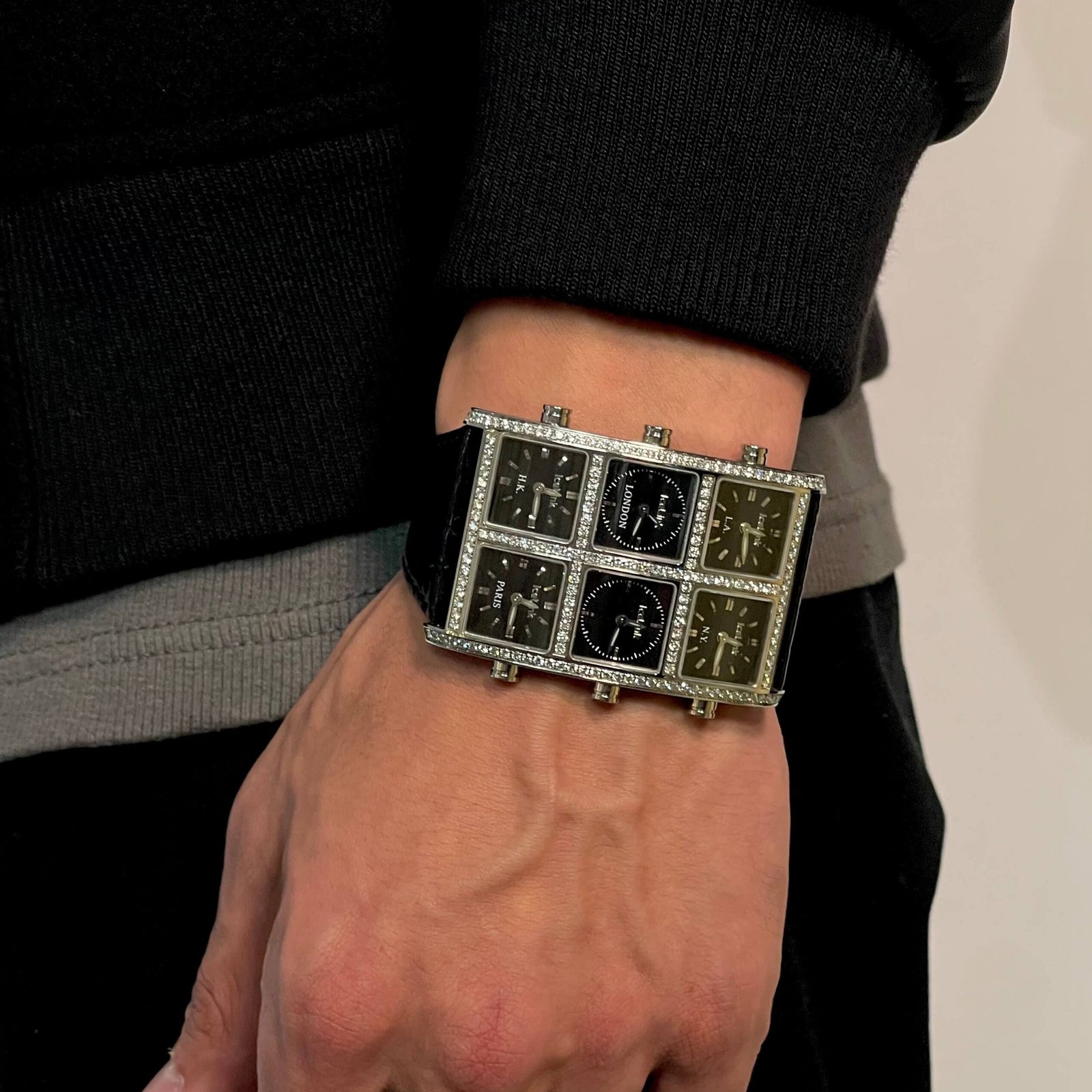 Avaro Diamond 6TZ Watch  IceLink   