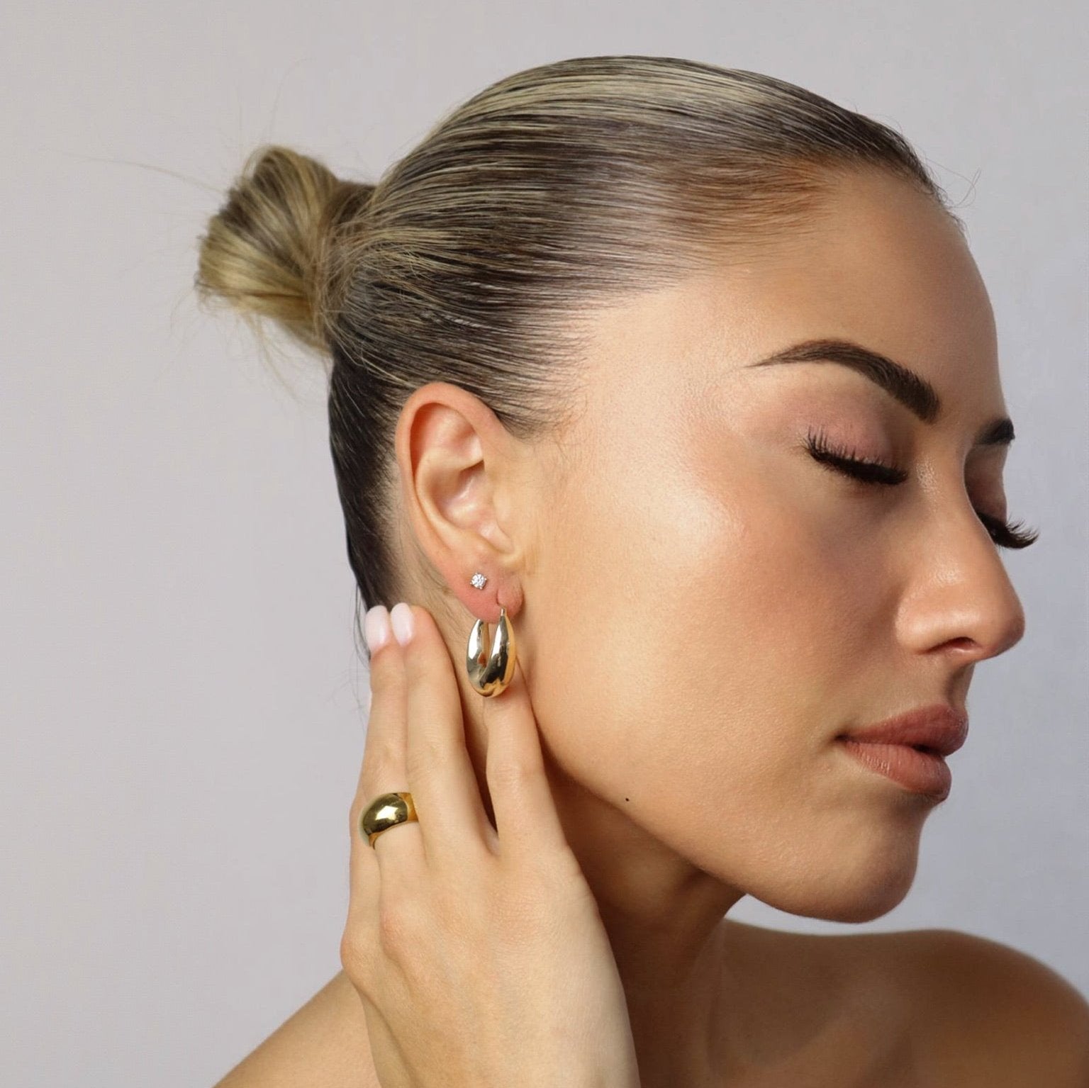 10K Fiona Hoops Earrings IceLink-CAL   