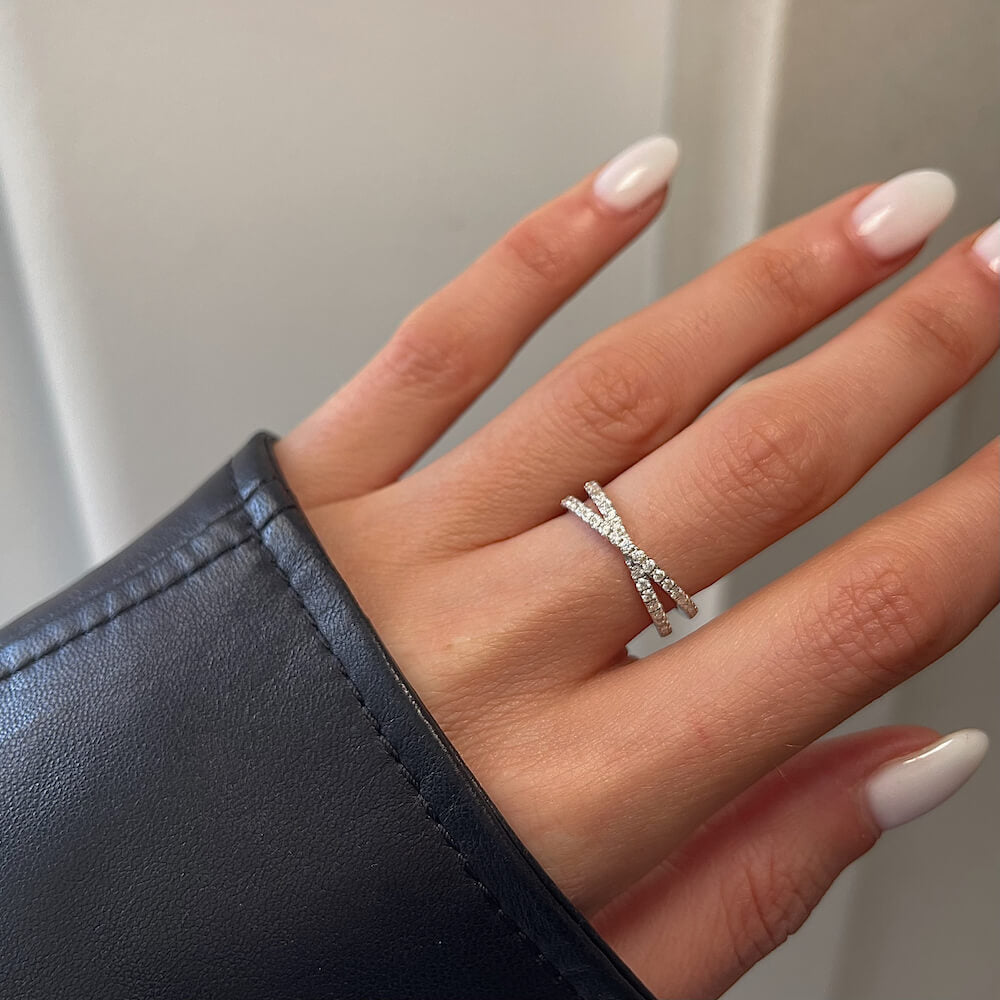 14K Criss Cross Moissanite Ring Rings IceLink-CAL   