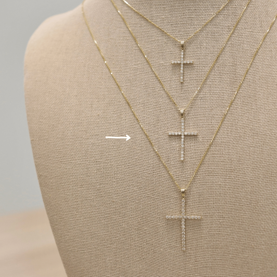 14K Round Diamond Cross Pendant Necklaces IceLink-CAL Medium (14.5mm x 21mm)  