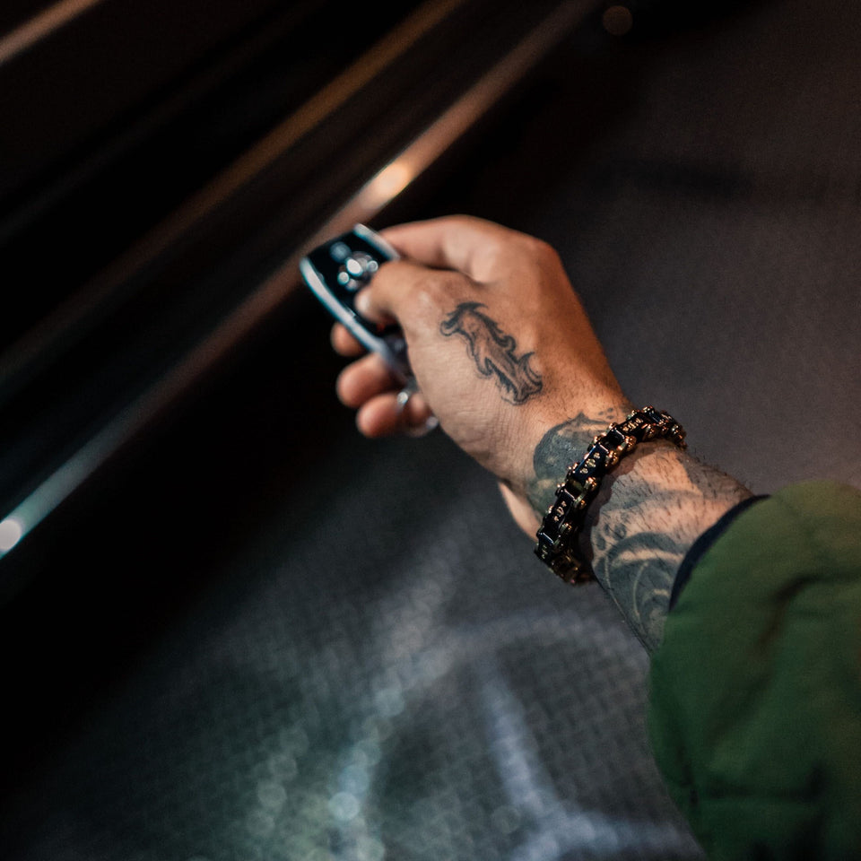 Black & Gold 11.5MM Bicycle Bracelet Bracelets IceLink-ES