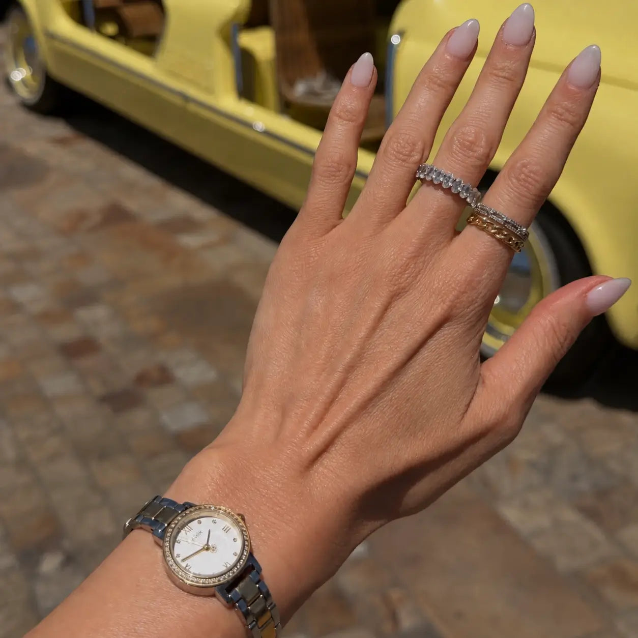 ‘Vera’ Two-Tone Link Ring Rings IceLink-CINDY