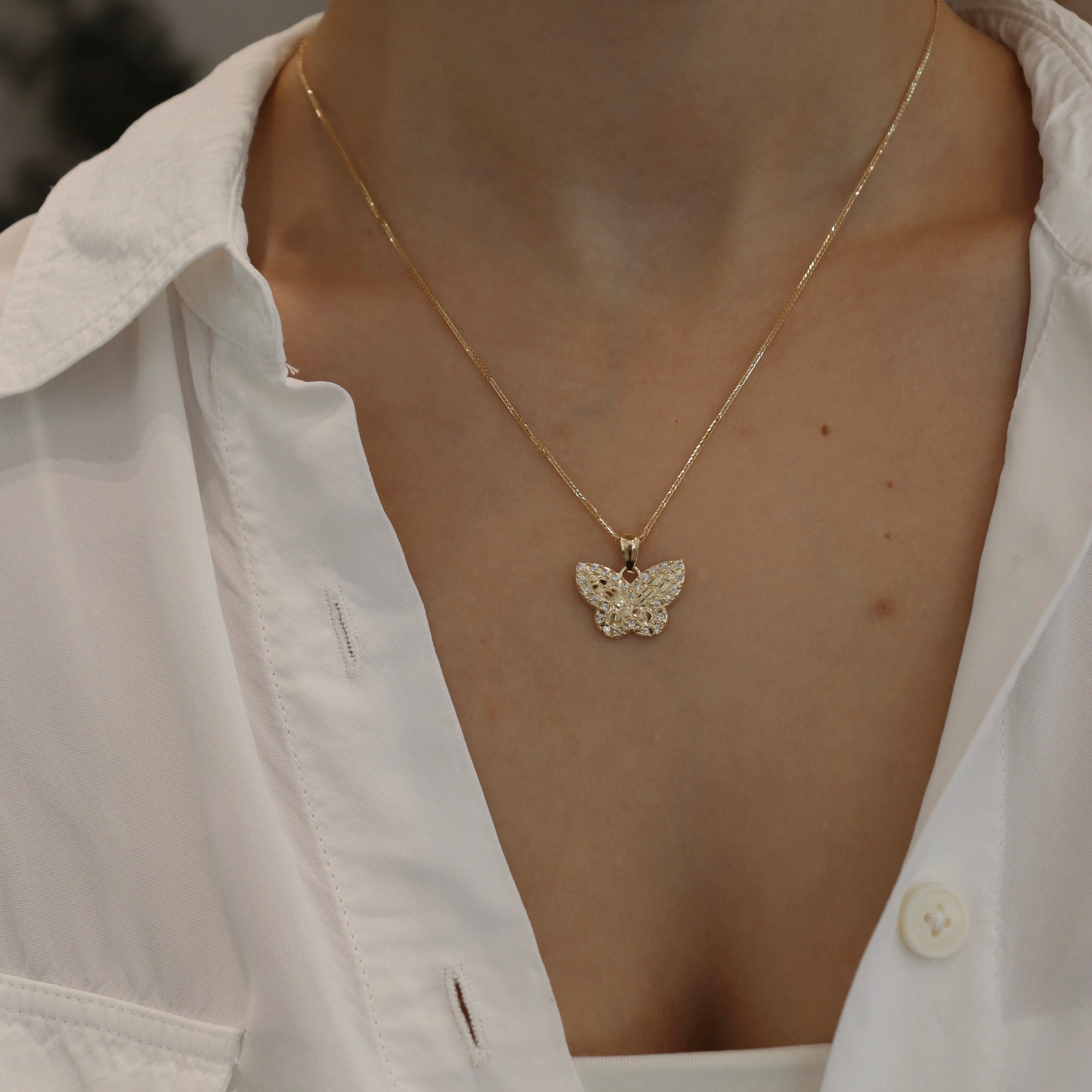 14K Mini Butterfly Pendant Necklaces IceLink-CAL