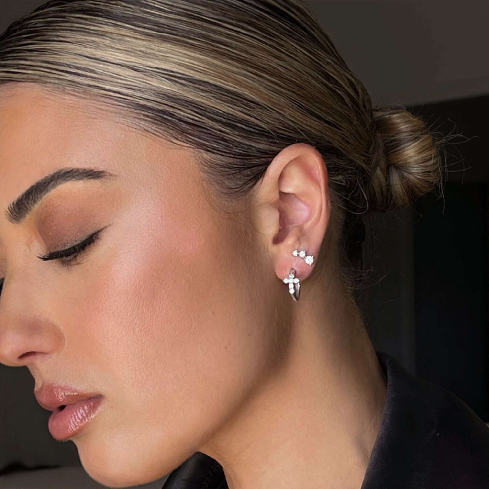 14K Cross Moissanite Hoops Earrings IceLink-SVN