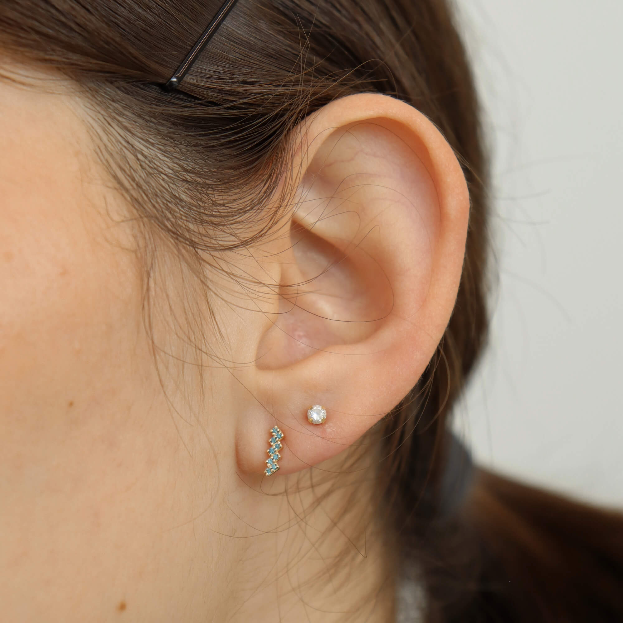 14K Blue Diamond Studs Earrings IceLink-CAL   