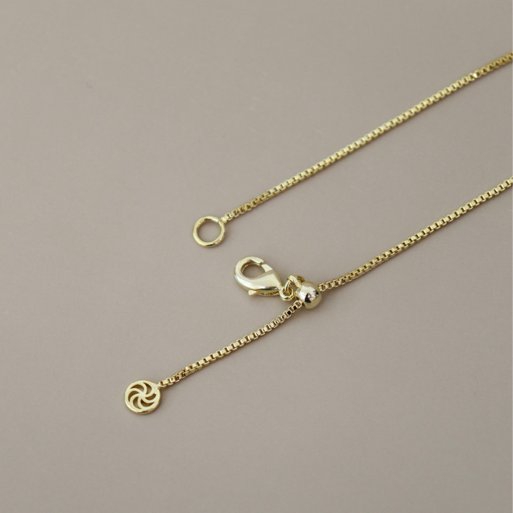 White Cross Necklace Necklaces IceLink-ATL