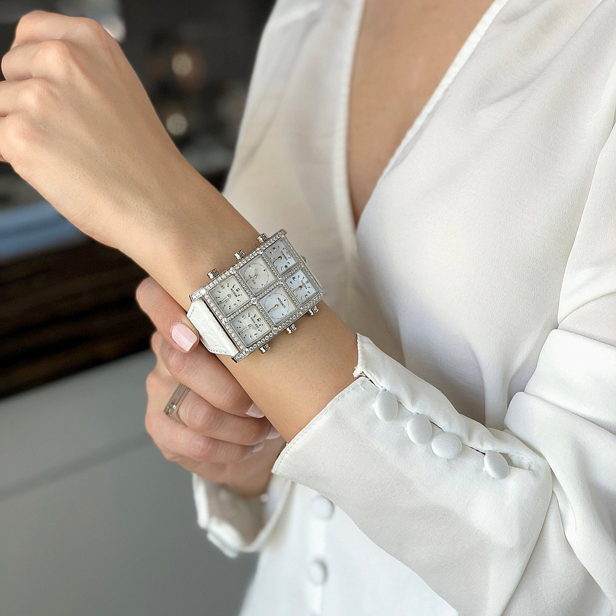 Alva 6TZ Diamond Watch (Sample Sale) Presidential IceLink 3.5 ct.  