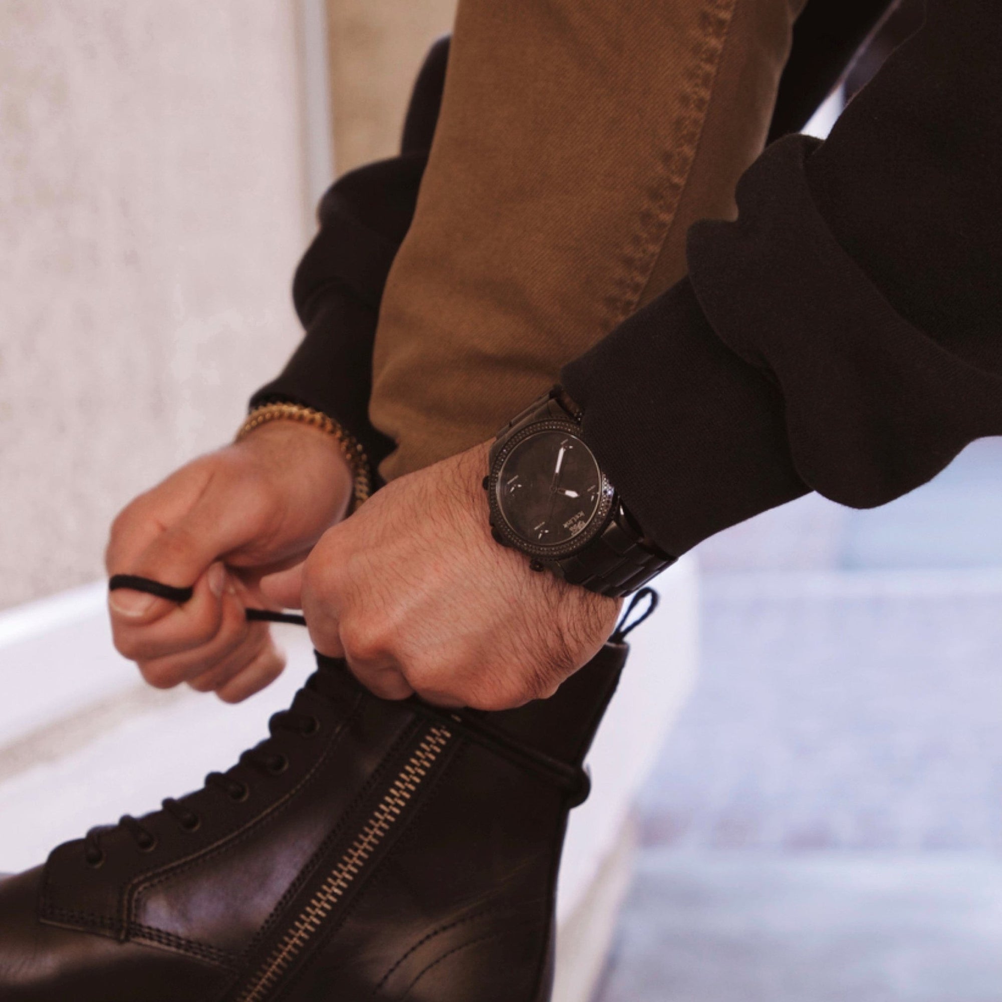 Marco Polo Black 5 Time Zone Watch Watches IceLink-TI