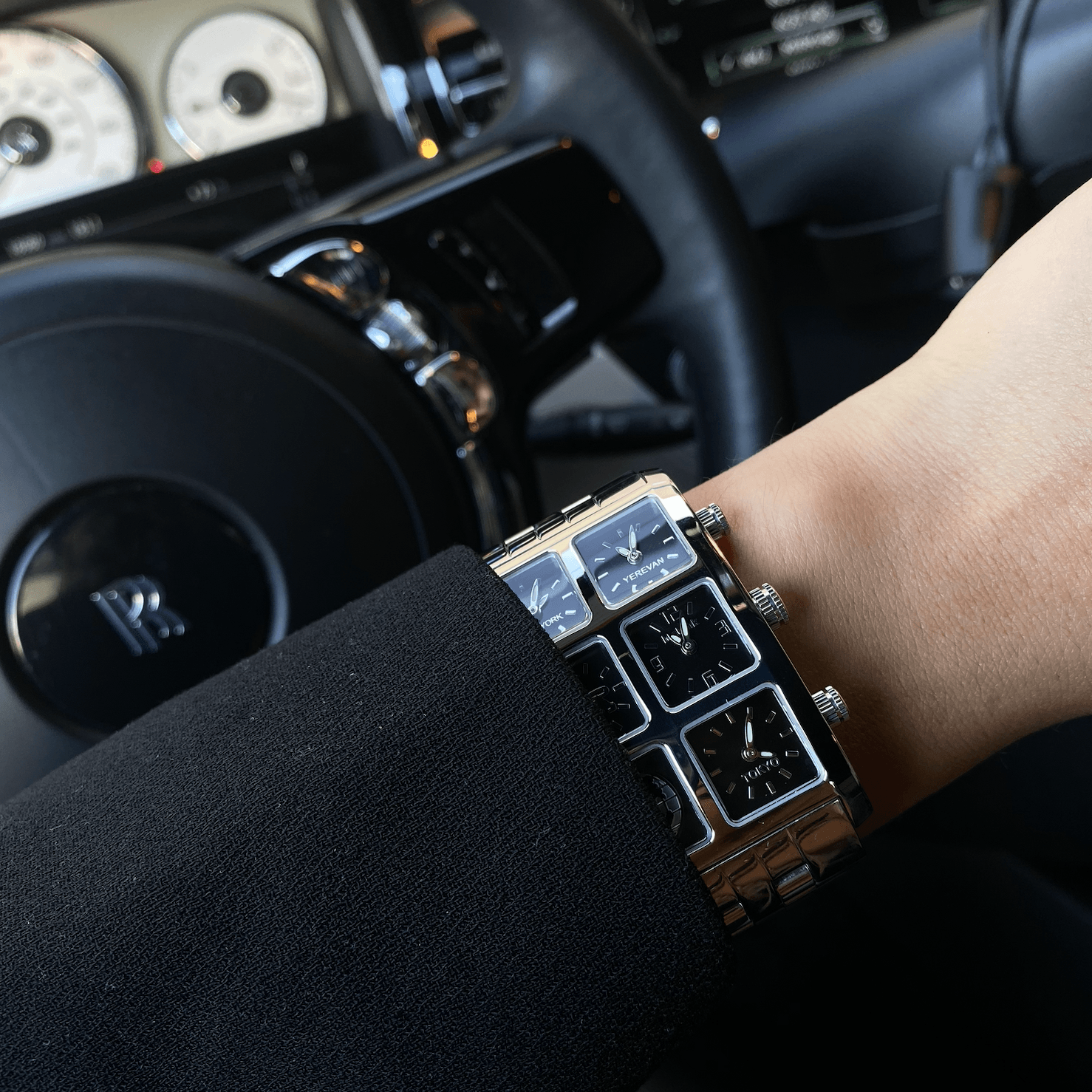Merla 6TZ Watch (Sample Sale) Watches IceLink-ES   